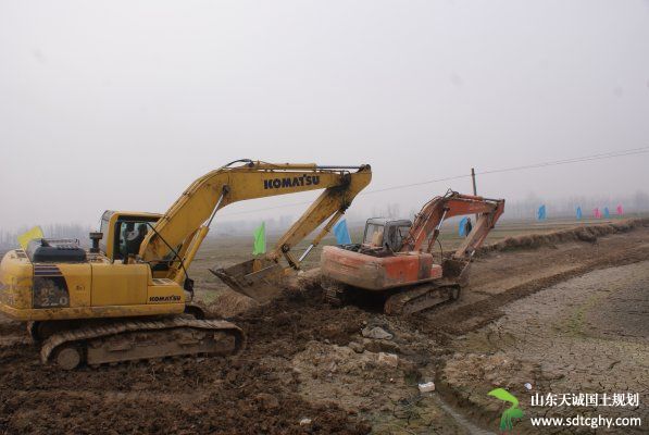 固始县土地整治整村推进中 土地整治进行整体流转