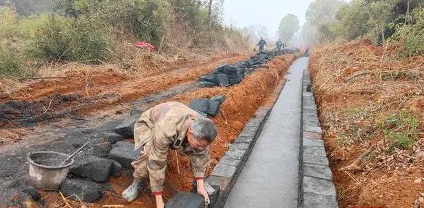 耒阳市紧抓冬修水利施工黄金期推进农田水利建设